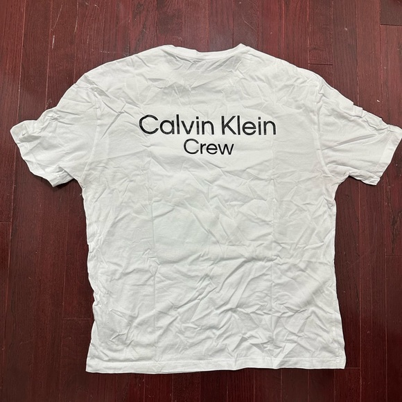 White Calvin Klein too - Picture 3 of 3